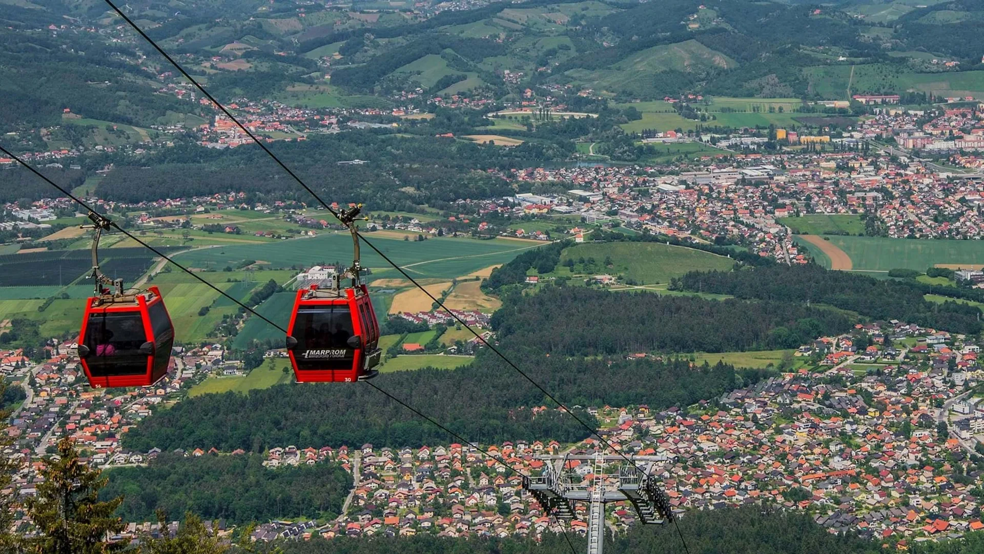 Gondola, Maribor Old Town & The Old Vine